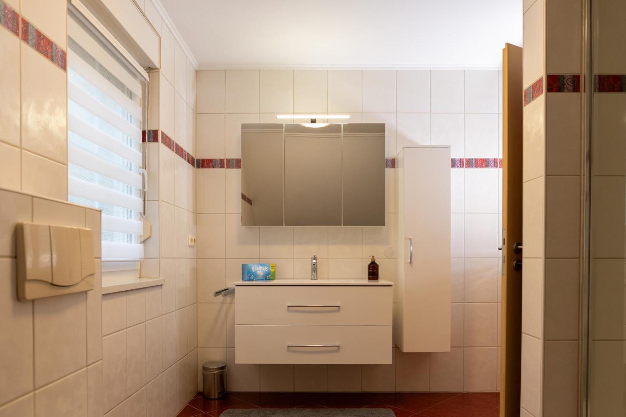 Ganzes Ferienhaus In Leipzig Mit Garage Und Fussbodenheizung Exterior foto