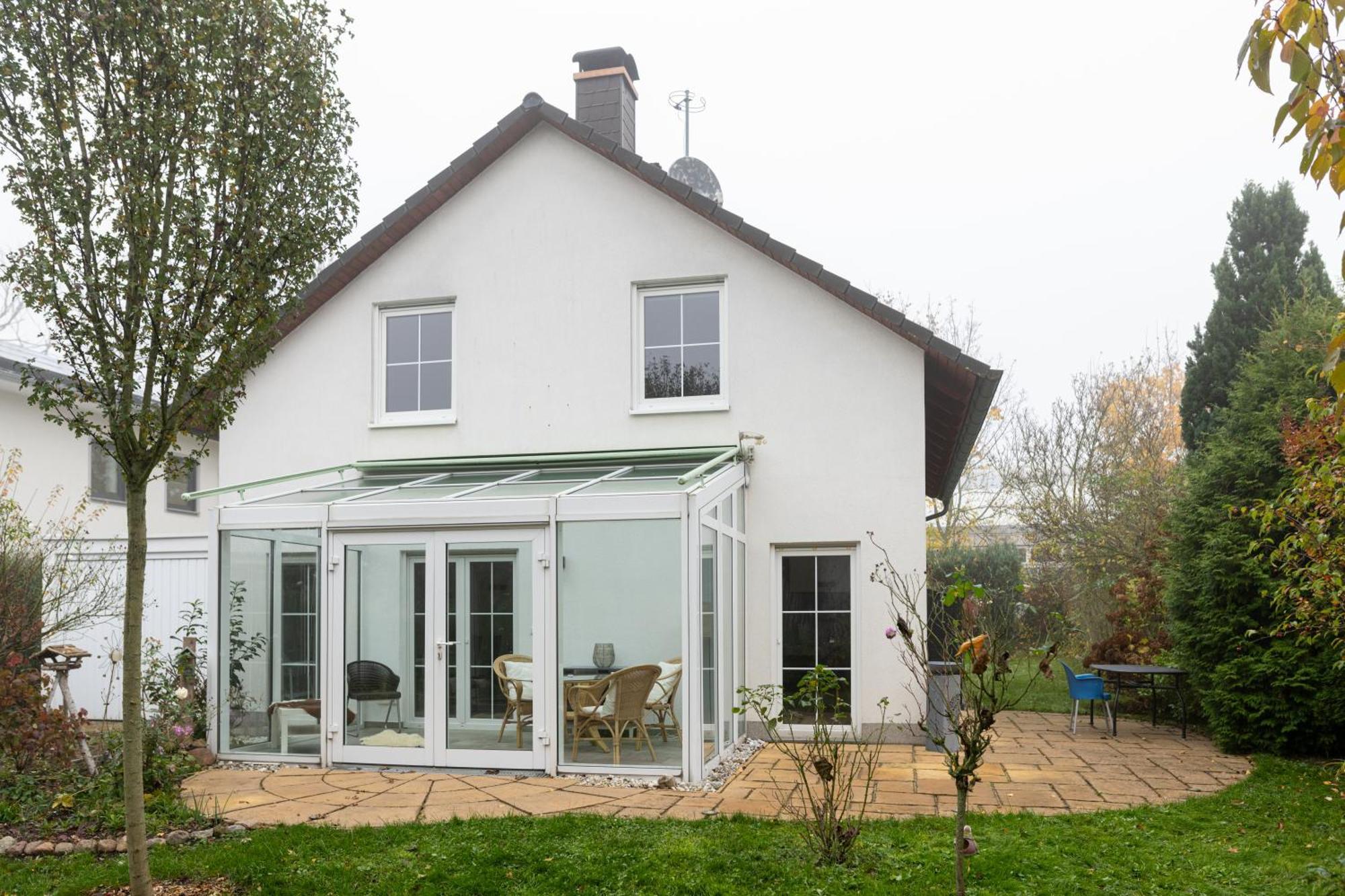 Ganzes Ferienhaus In Leipzig Mit Garage Und Fussbodenheizung Exterior foto