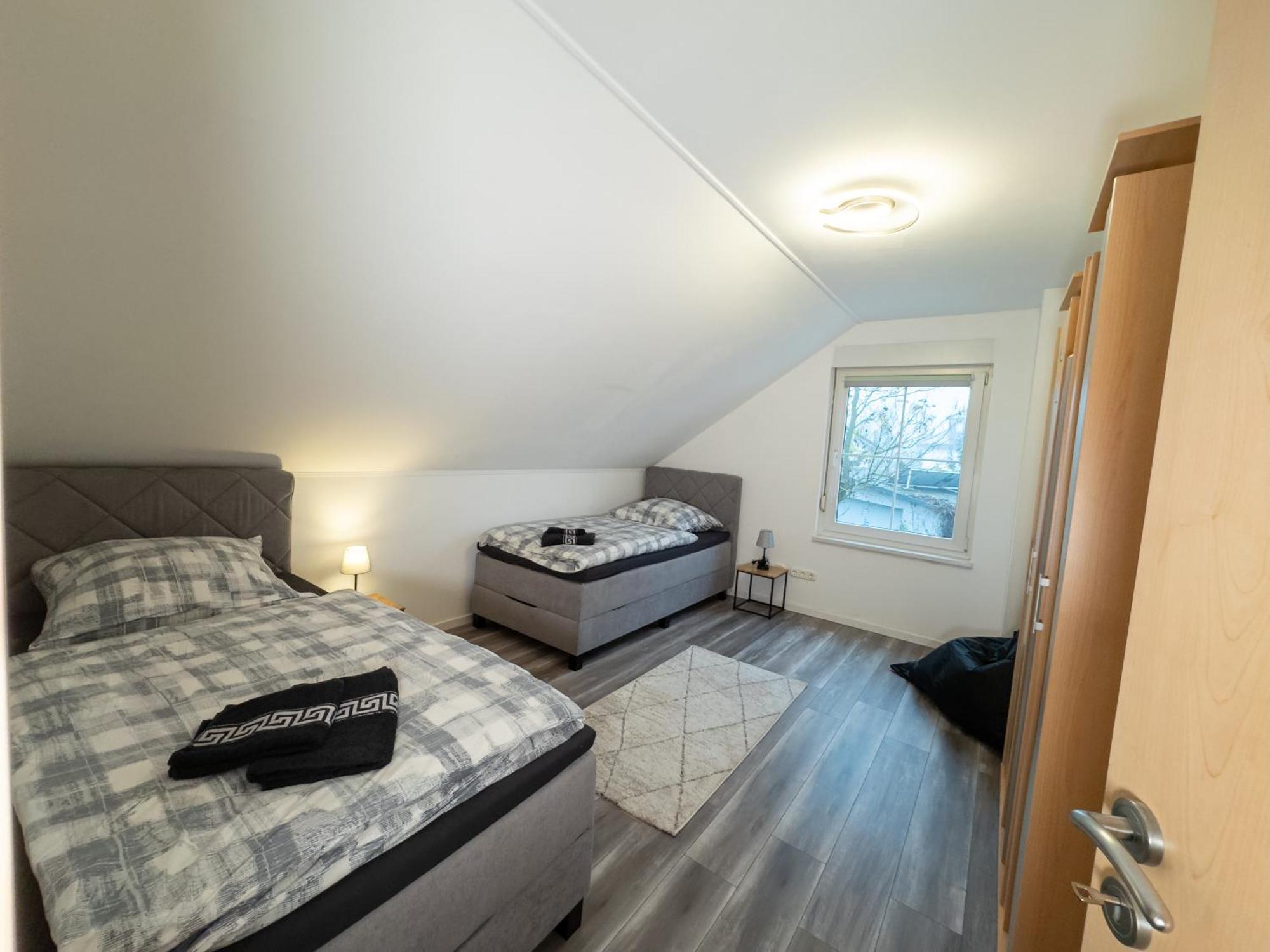 Ganzes Ferienhaus In Leipzig Mit Garage Und Fussbodenheizung Exterior foto